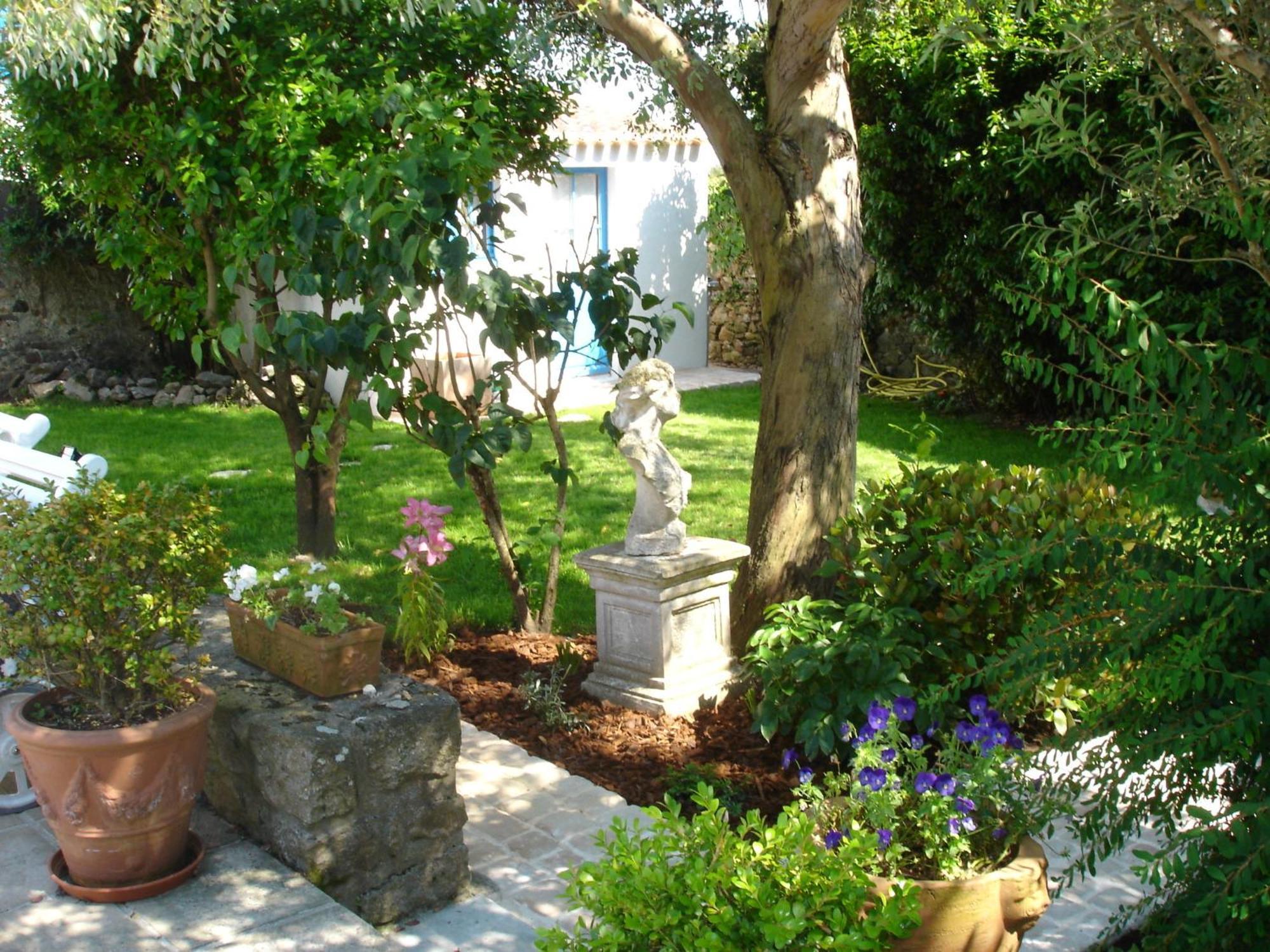 Le Buzet Bleu Bed & Breakfast Noirmoutier-en-l'Ile Bagian luar foto