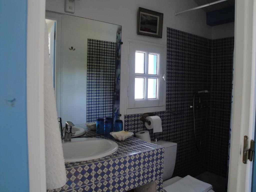 Le Buzet Bleu Bed & Breakfast Noirmoutier-en-l'Ile Bagian luar foto